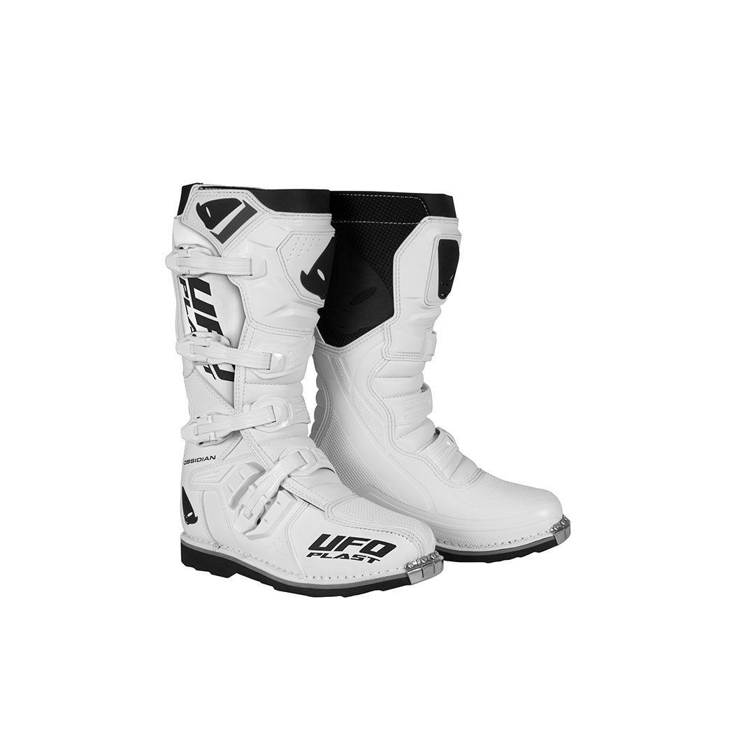 Bota Ufo Obsidian '23